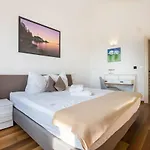 Villa Nikolina
