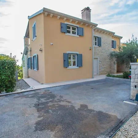 别墅 Nikolina Kaštelir