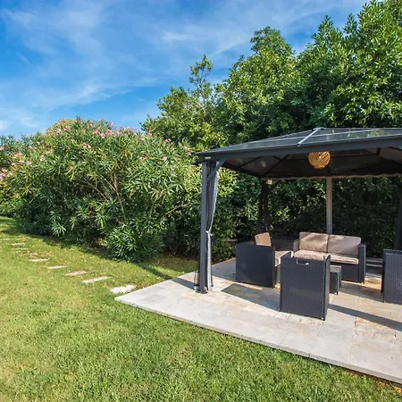 Villa Nikolina